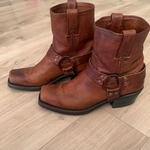 Women’s Frye boots